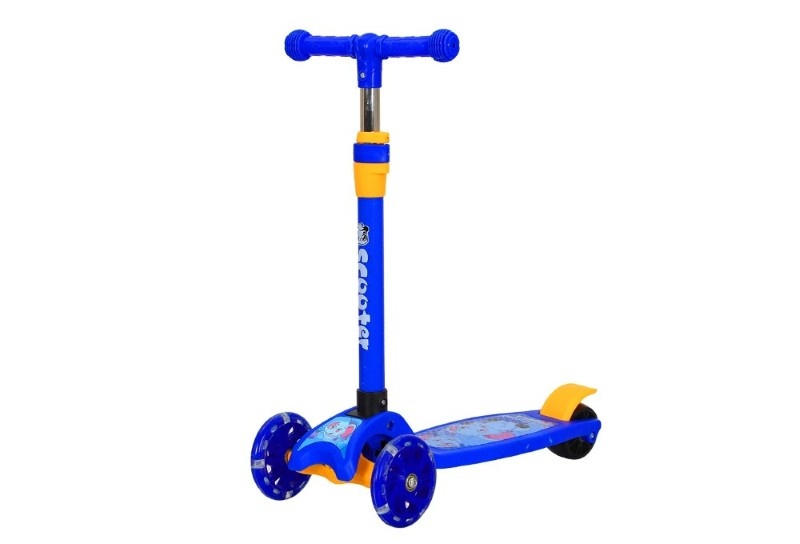 3 Wheel Kids Kick Scooter - Blue